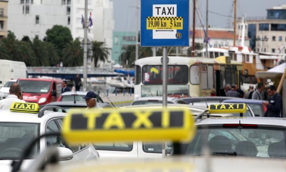 taksi stajalište zadar