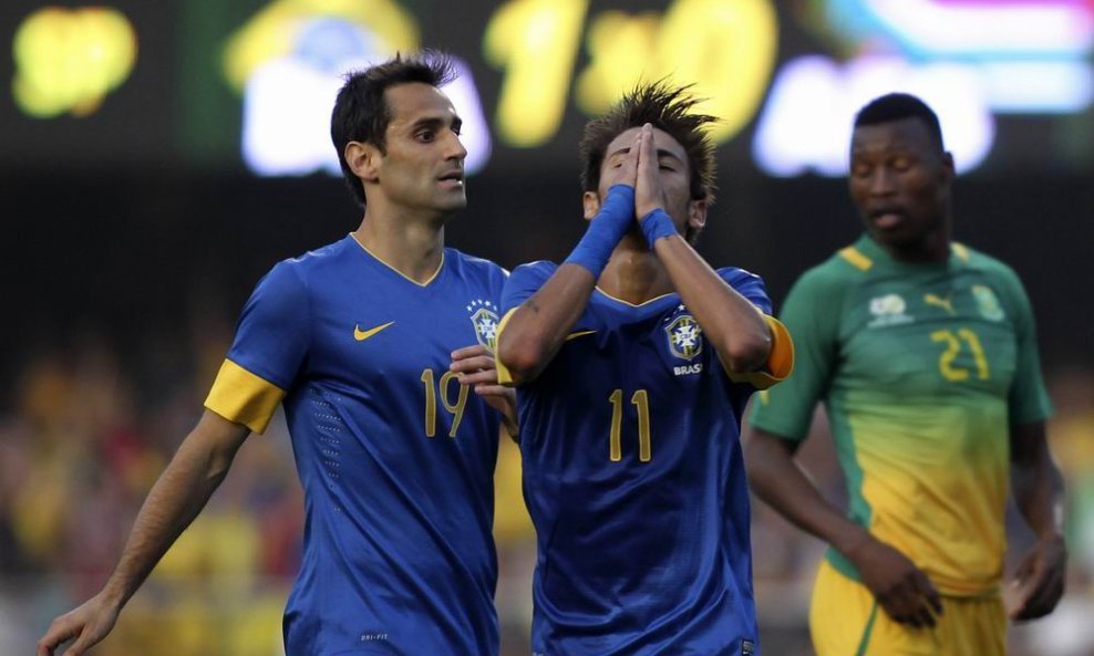 Neymar (d) i Jonas