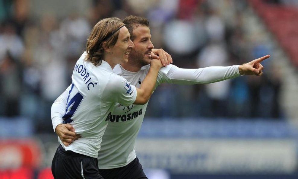 Luka Modrić i Van der Vaart