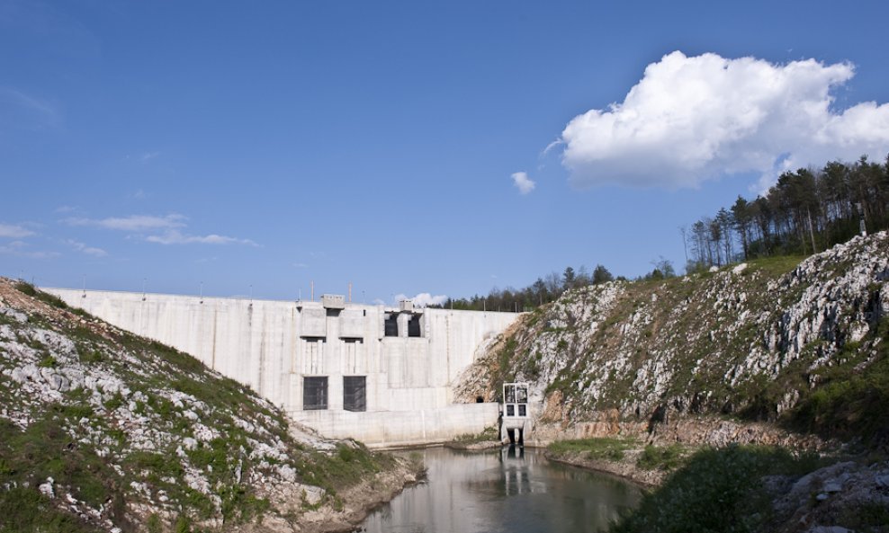 Hidroelektrana Lešće