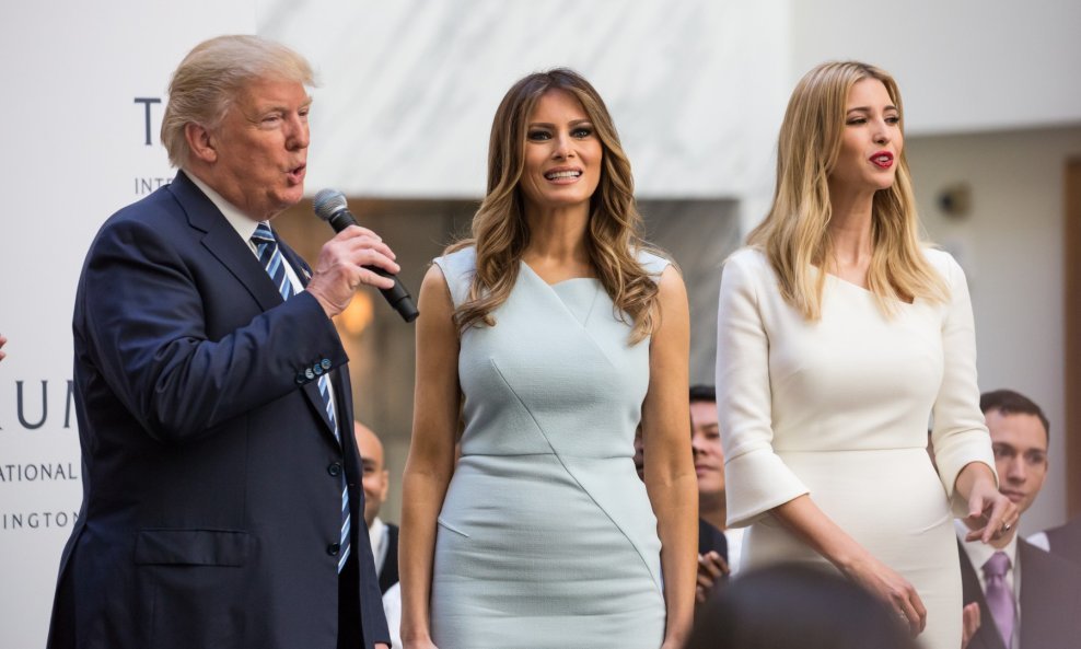 Melania, Ivanka i Doland Trump