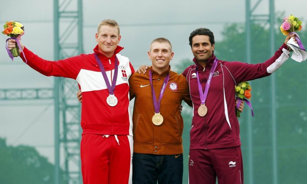 Vincent Hancock (u sredini), Anders Golding (L) i Nasser Al-Attiya