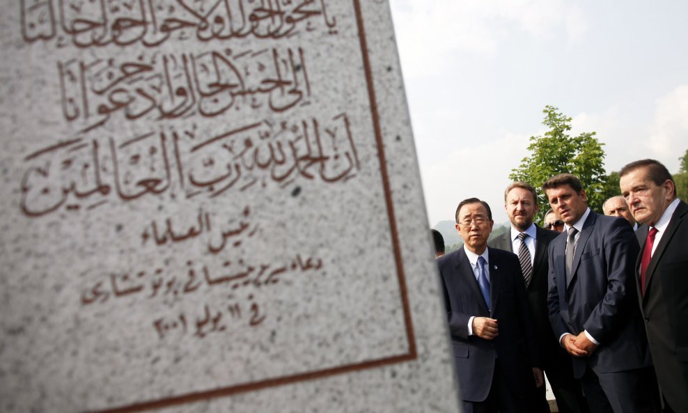 Ban Ki-moon u Potočarima