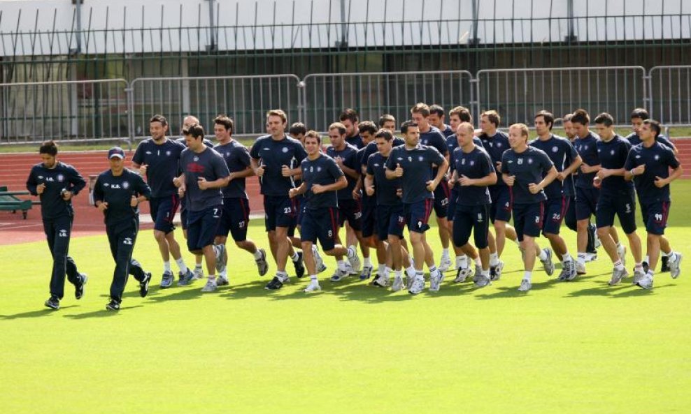 NK Hajduk trening 2011 krasimir balakov