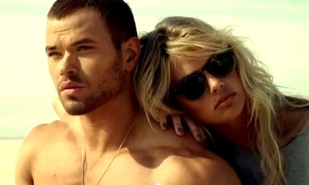 Kellan Lutz Kate Upton