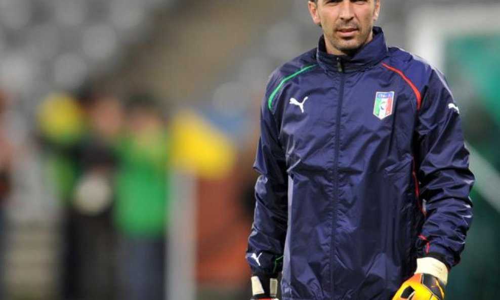 Gianluigi Buffon, Italija 2010