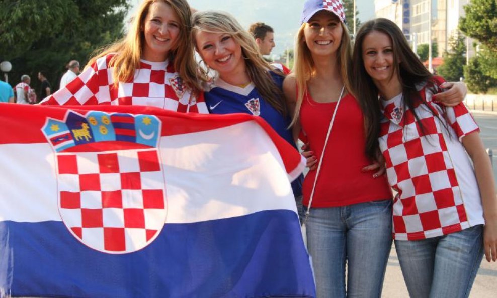 Hrvatske navijačice