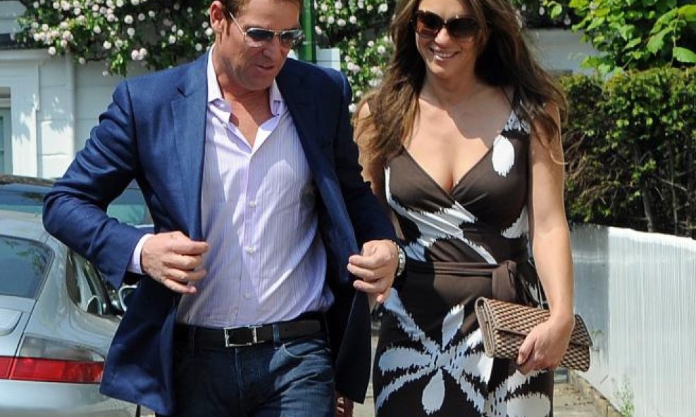 Elizabeth Hurley i Shane Warne