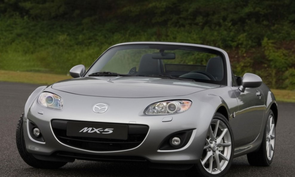 Mazda-MX-5-2010-1-1024x768