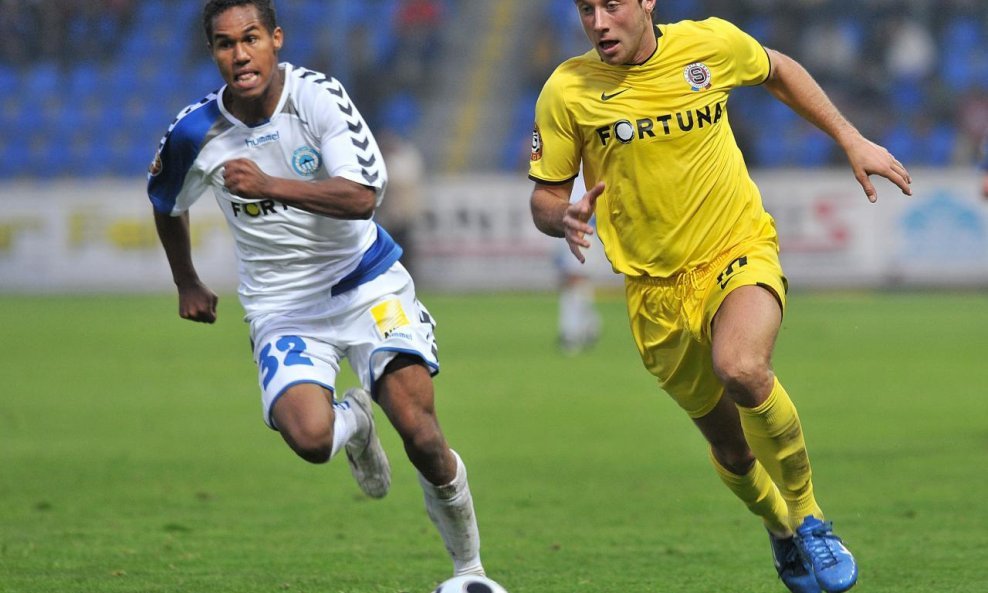 FC Slovan Liberec i AC Sparta Praha. Gebre Selassie i Miroslav Sepička 2008