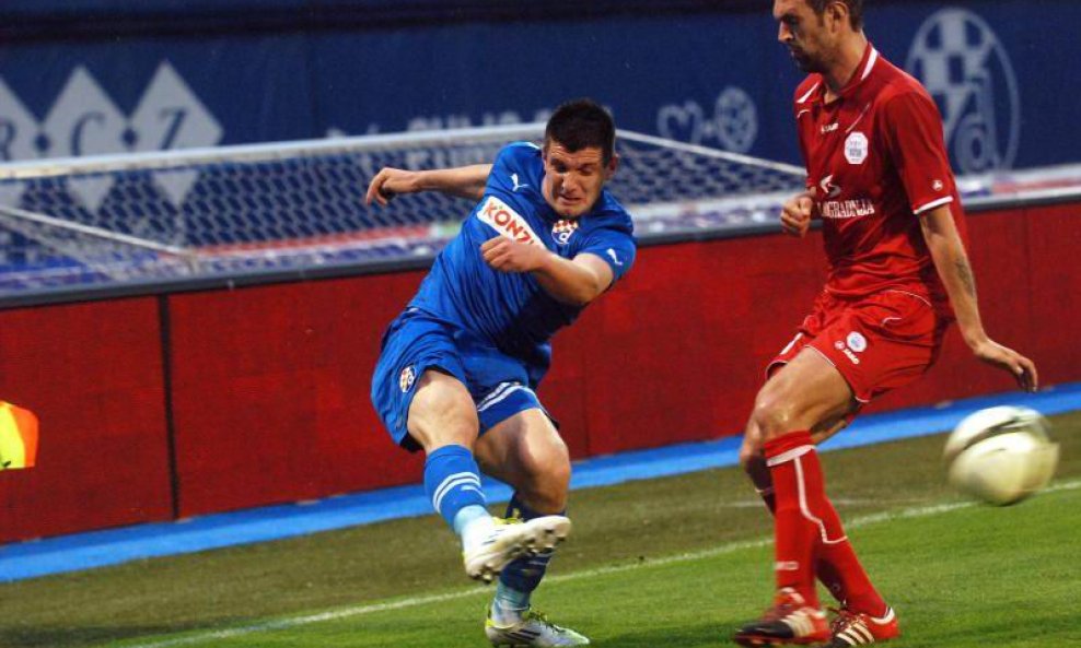 Fatos Beqiraj  Mirko Hrgović