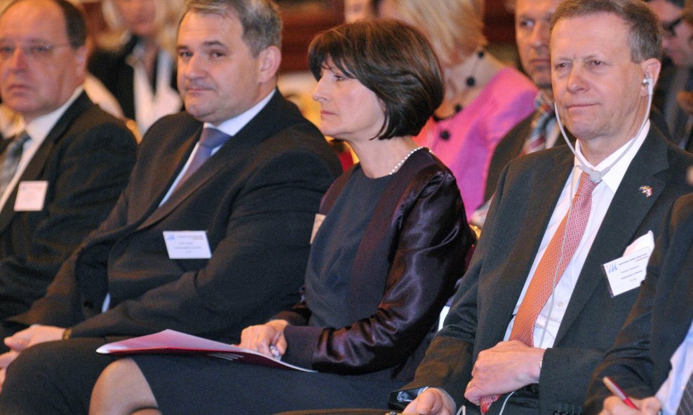 davor majetić, gordana kovačević