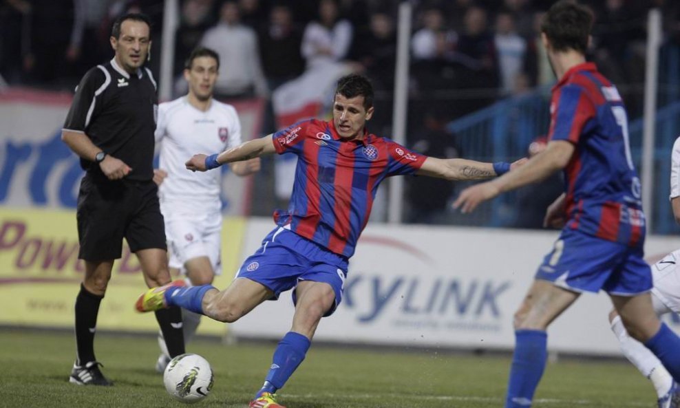 Anas Sharbini (Hajduk)