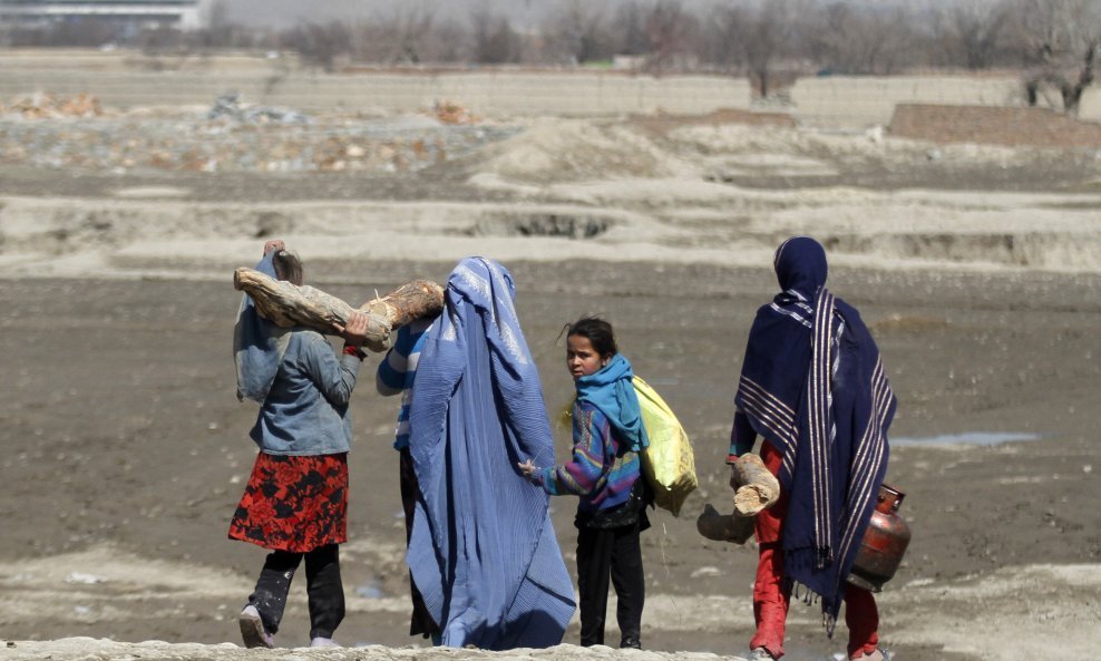 Afganistanka i njezina obitelj u Kabulu na Dan žena