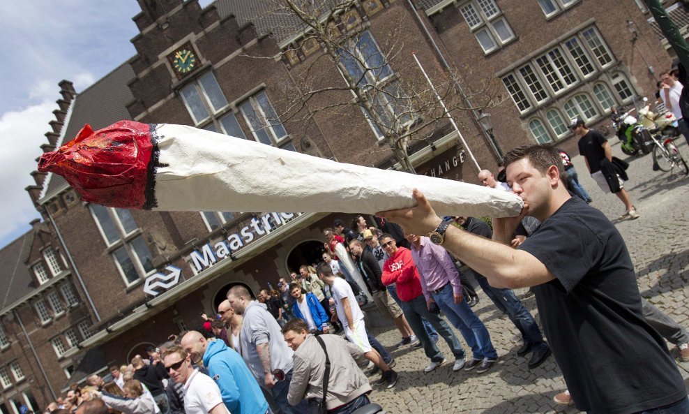 marihuana joint