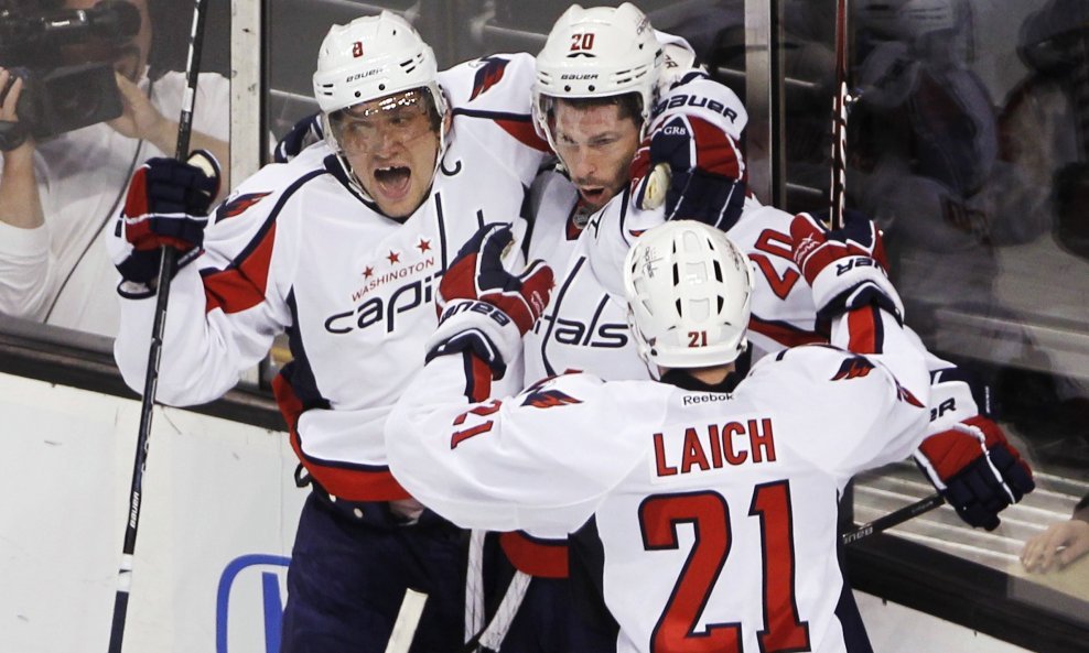 Alex Ovečkin, Brooks Laich i Troy Brouwer (Washington Capitals)