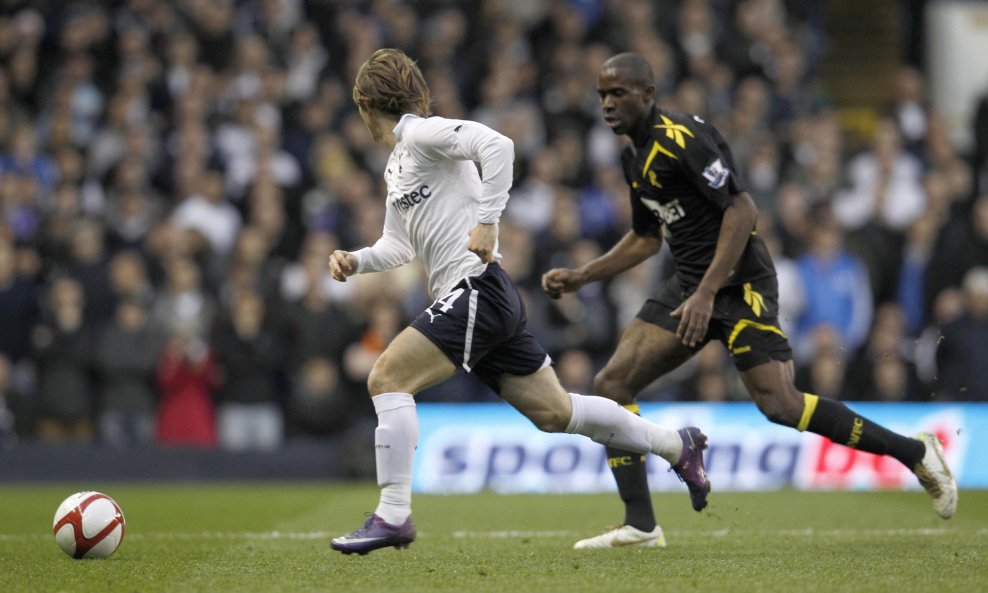 Fabrice Muamba Luka Modrić Bolton Tottenham
