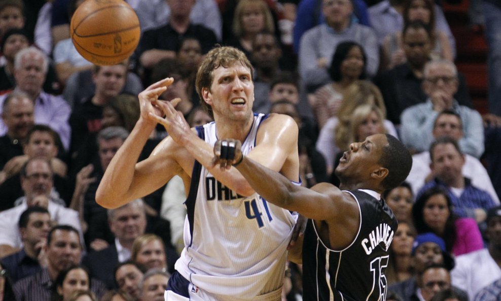 Dirk Nowitzki (Dallas Mavericks) vs. Mario Chalmers (Miami Heat)