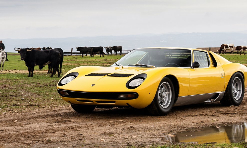 Lamborghini Miura na Miura farmi u Španjolskoj