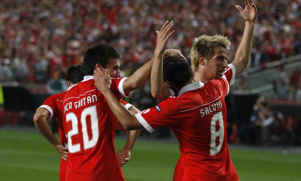 Salvio, Fabio Coentrao i Nicolas Gaitan (Benfica)