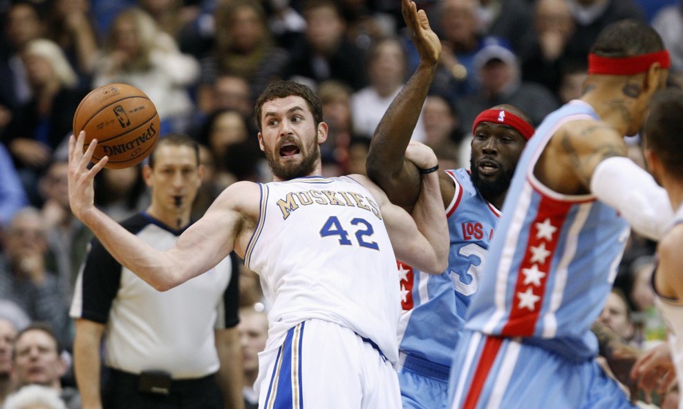 Kevin Love protiv Los Angeles Clippersa