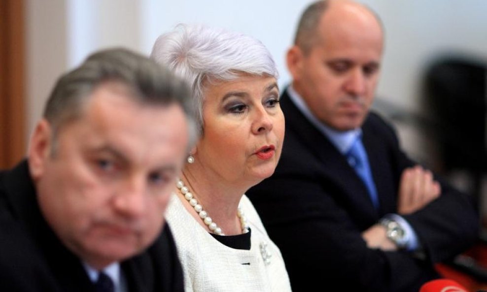 POPIJAČ KOSOR BAČIĆ