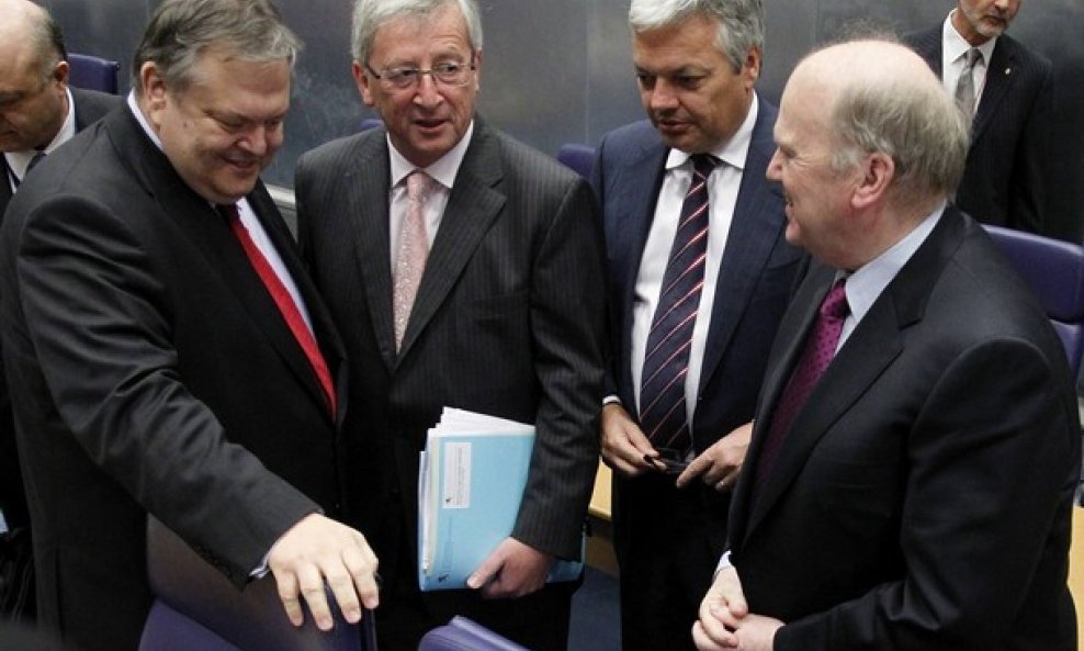 Ministri financija Grčke (Venizelos), Luksemburga (Juncker), Belgije (Reynders) i Irske (Noonan)