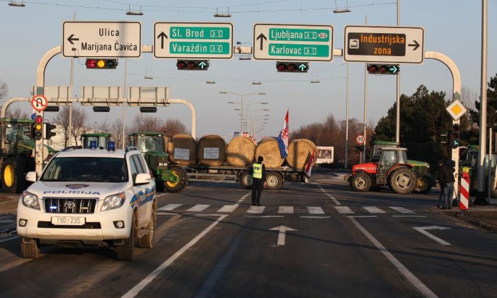 Mljekari na Slavonskoj (1)