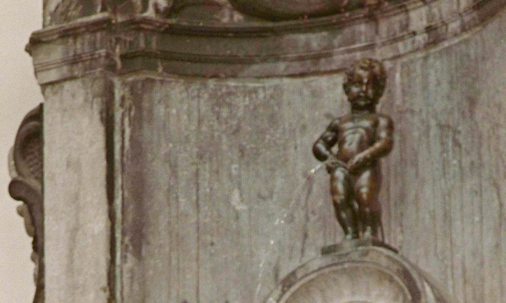 Mali čovjek koji piša Manneken Pis