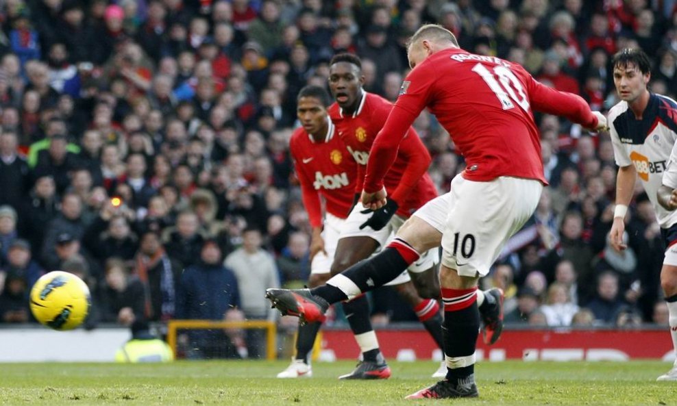Rooney je protiv Boltona promašio penal