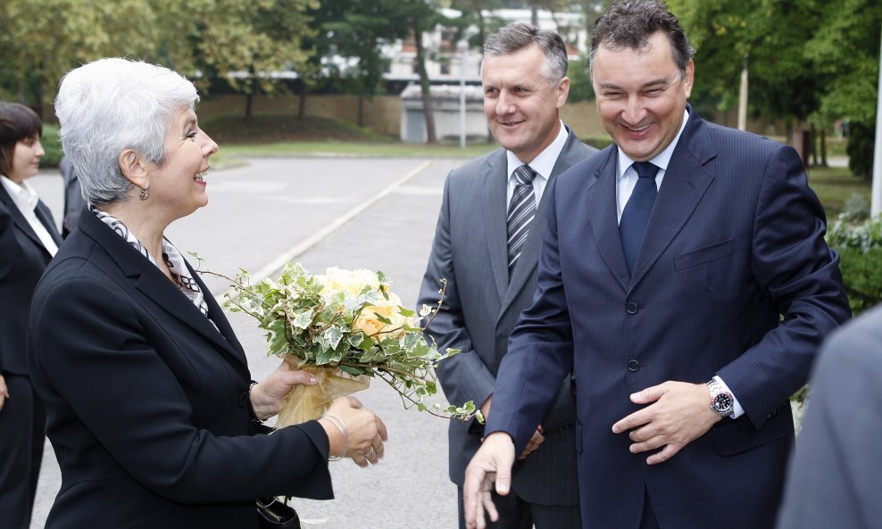 JADRANKA KOSOR POLICIJA CVIJEĆE IVICA BUCONJIĆ OLIVER GRBIĆ