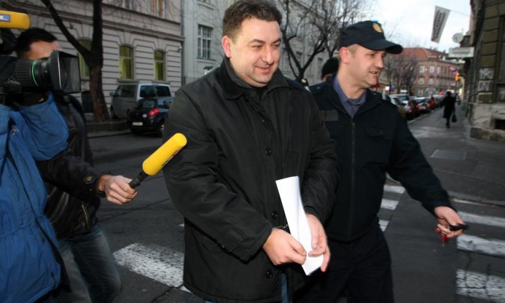 Neven Šprajcer