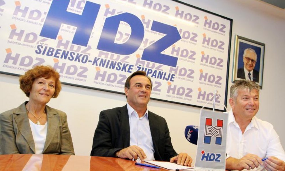 Šibenski hdz Ante Kulušić predsjednik, Novica Ljubičić tajnik i Neda Klarić saborska zastupnica