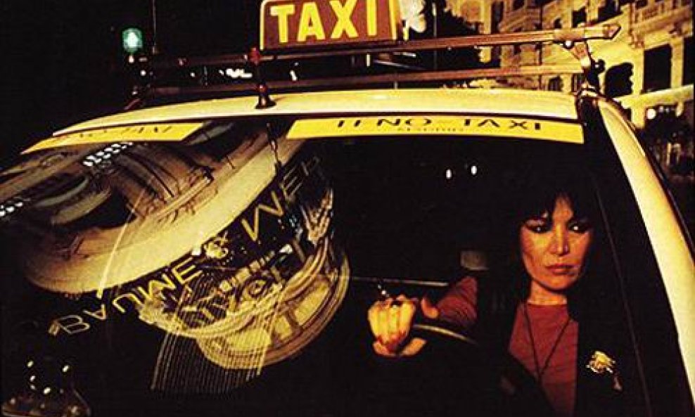 Taxi 