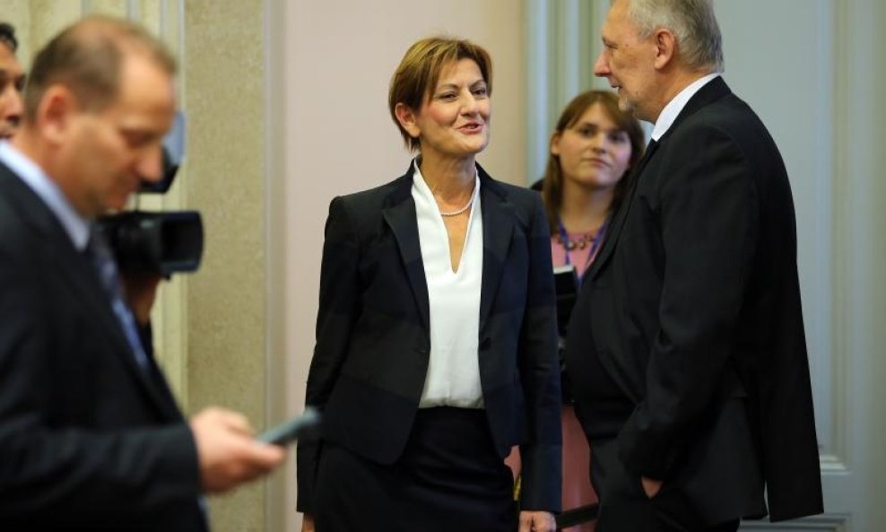 Martina Dalić (2)