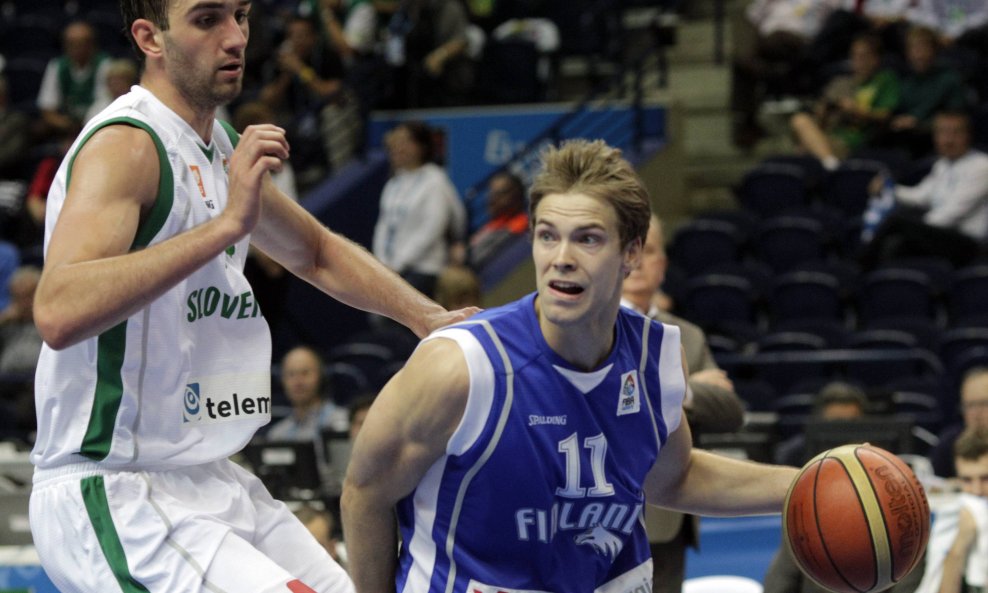 Slovenija - Finska, Mirza Begić
