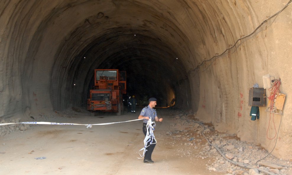 tunel burlica nesreća