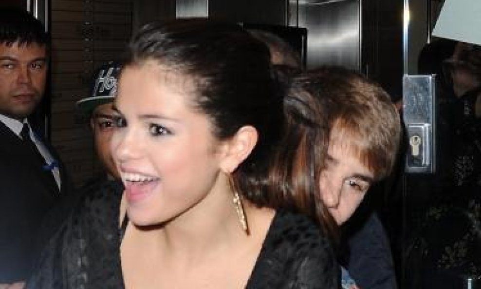 Justin i Selena 01