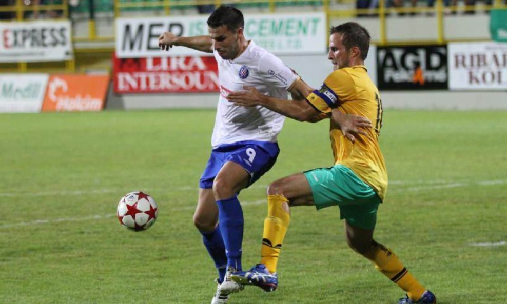 Fausto Budicin (Istra 1961) i  Ahmed Sharbini (Hajduk)