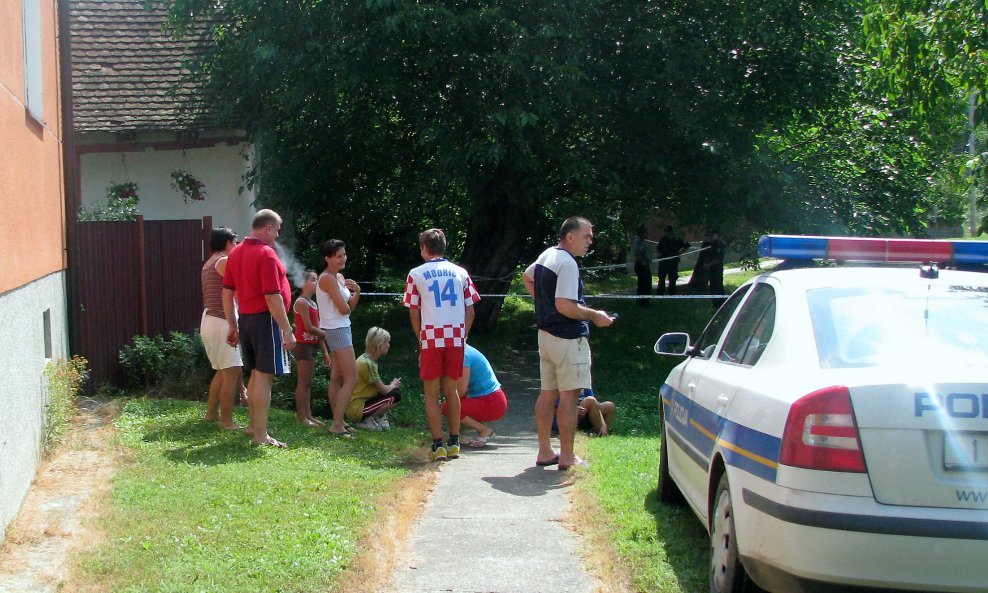 Staro Topolje očevid policija