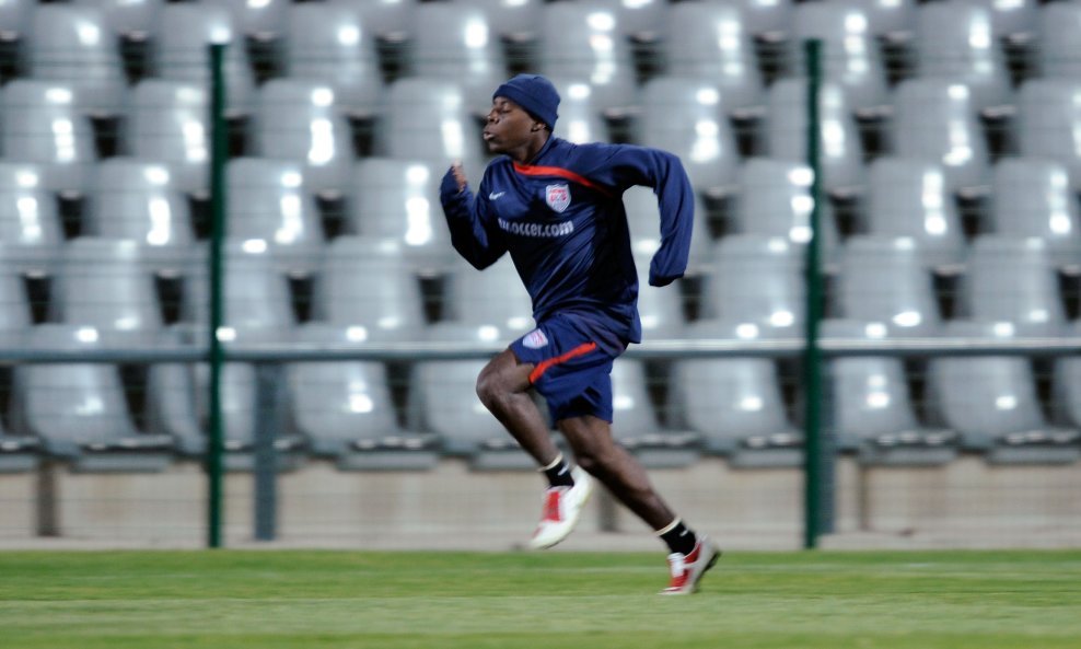 Freddy Adu, SAD 2009