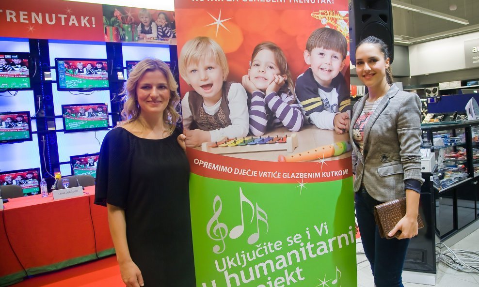 Antonija Blaće i Lana Jurčević