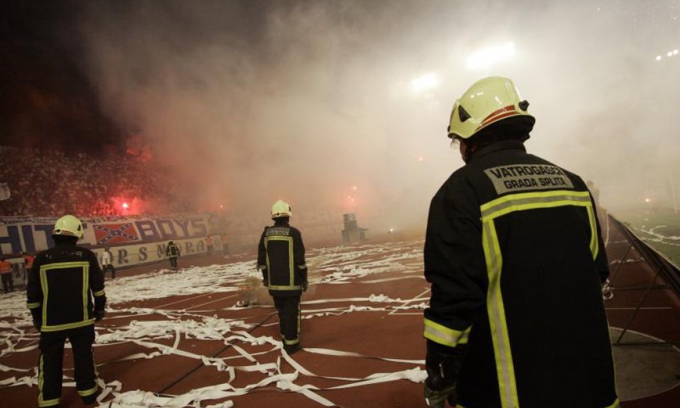 Prekid, bakljada, Hajduk - Dinamo