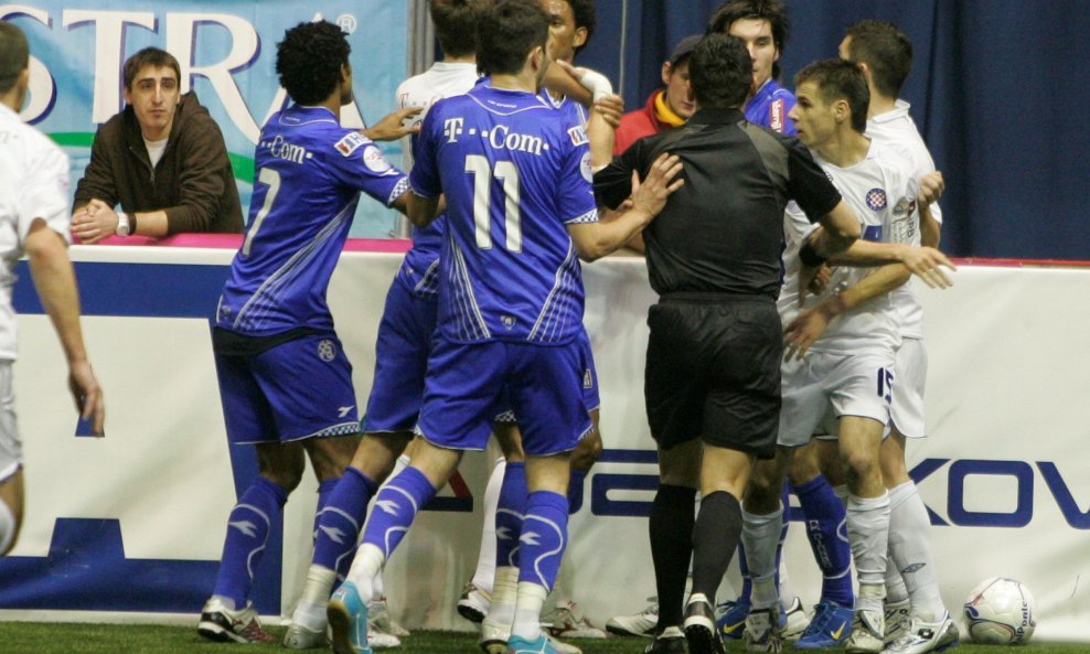 Tučnjava Dinamo Hajduk Dvoransko prvenstvo 2008.