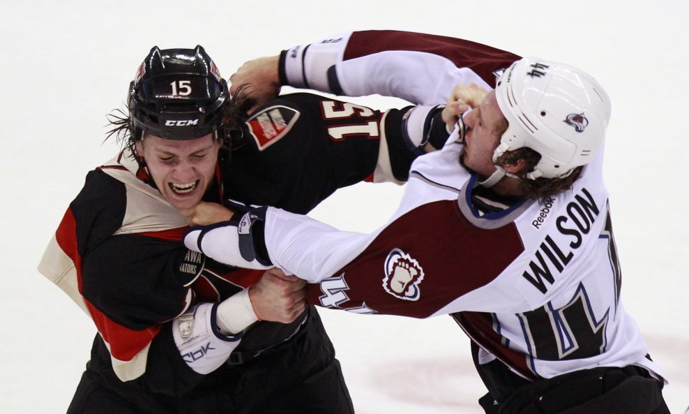 Zack Smith (Ottawa Senators) vs. Ryan Wilson (Colorado Avalanche)