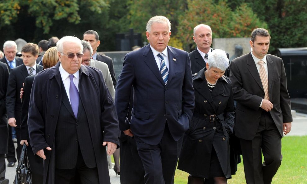 Božo Biškupić, Ivo Sanader i Jadranka kosor u sretnim danima