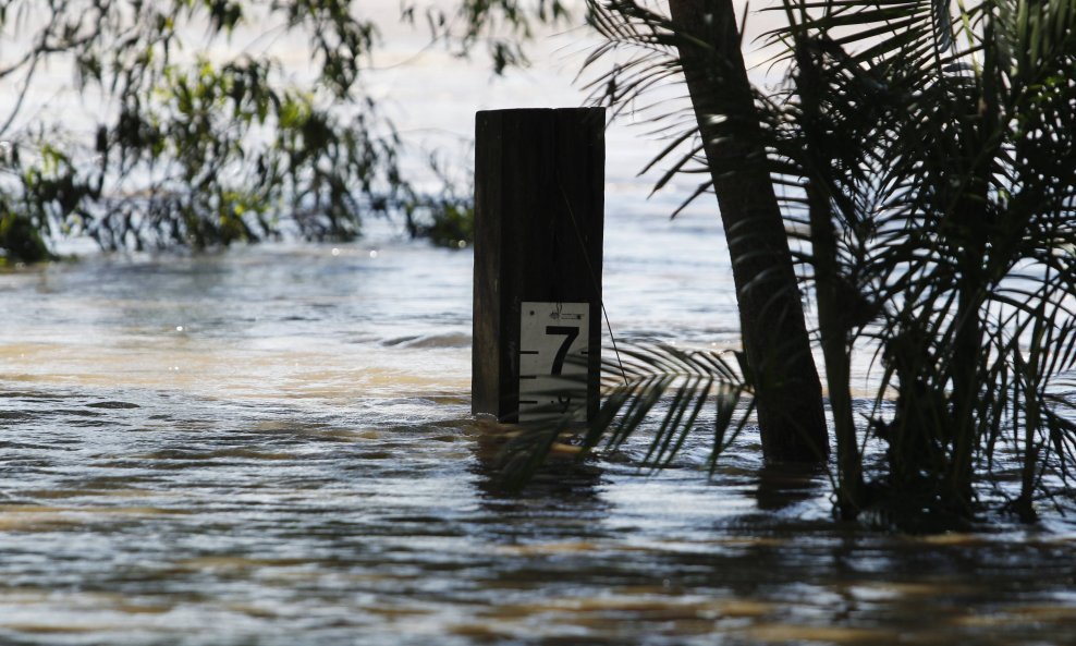 poplava australija, sedam metara vode