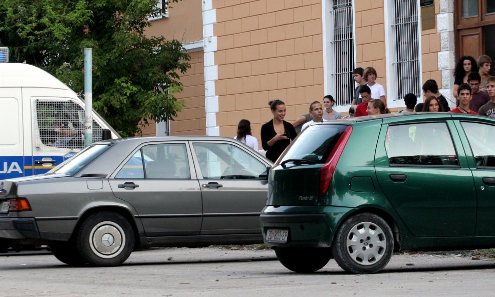 gimnazijA POLICIJA ZADAR