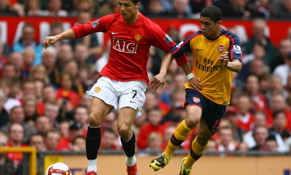 Cristiano Ronaldo (Manchester United) i Denilson (Arsenal)