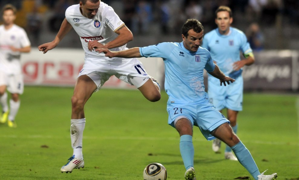 Adis Stambolija (NK Karlovac) vs. Tonći Kukoč (NK Hajduk)